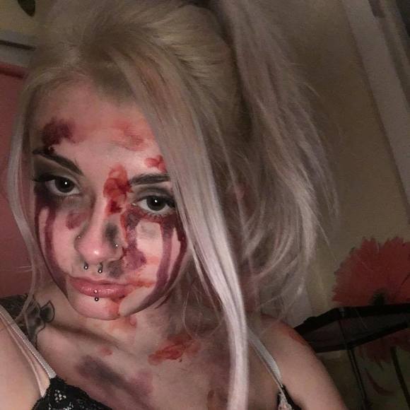 Meet your Posher, Marilyn - Picture 1 of 1